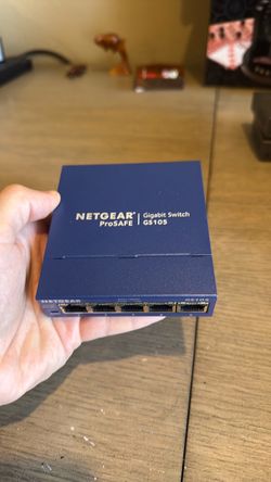 NETGEAR ProSafe GS105v5 5-Port Gigabit Ethernet Switch