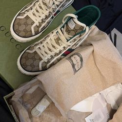 Gucci Shoes