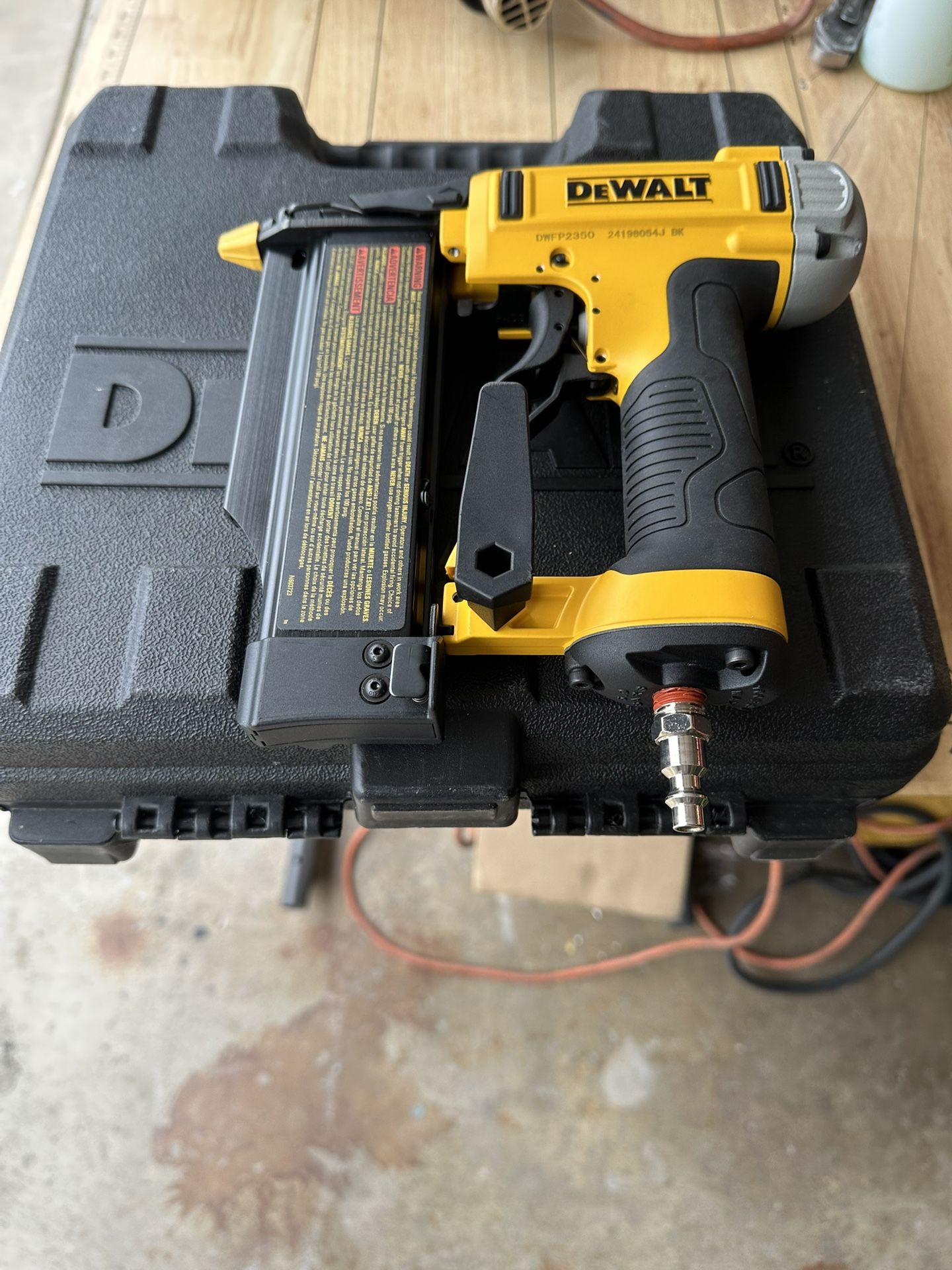 DEWALT 23 Gauge 2 in. Pin Nailer