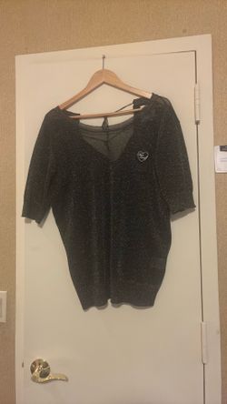 Zoey Carson shirt