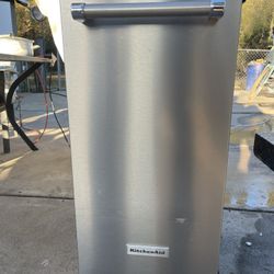 KitchenAid 15" PrintShield Stainless Steel Ice Maker