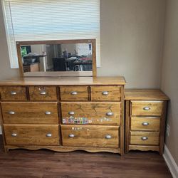 FREE FIXER UPPER SOLID WOOD DRESSER, MIRROR & NIGHTSTAND