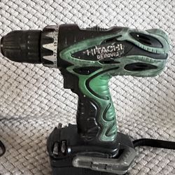 Hitachi 18V Cordless Drill Tools