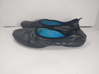 Gray Leather ryka flats really nice Sz US 9