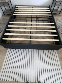 Brand New Queen bed with 3 Storage Drawer