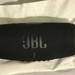 JBL Charge5 Wifi SE
