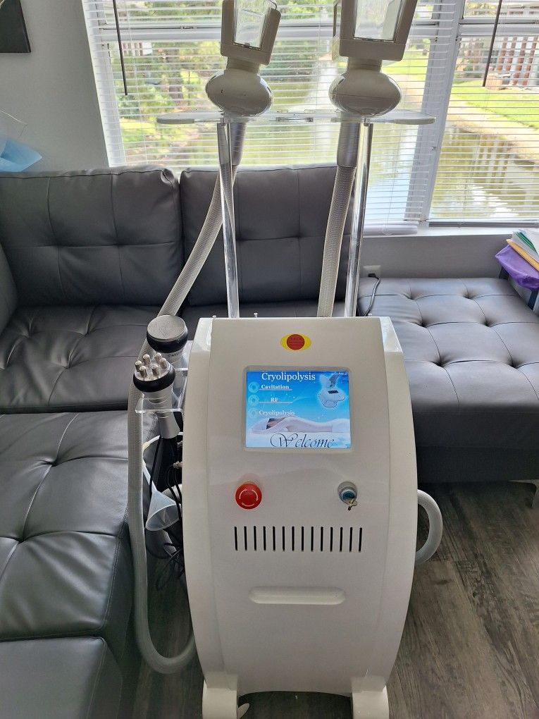 I am selling a cryopolysis facial machine