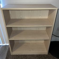 Modern Wooden Bookshelf – Stylish & Functional Storage