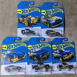 Hot Wheels 2026 58th Anniversary Pearl & Chrome Set