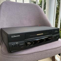 Emerson VHS VCR – Fully Working – Excellent Condition (No Remote)