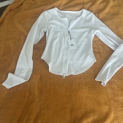 Alo yoga zip up shirt