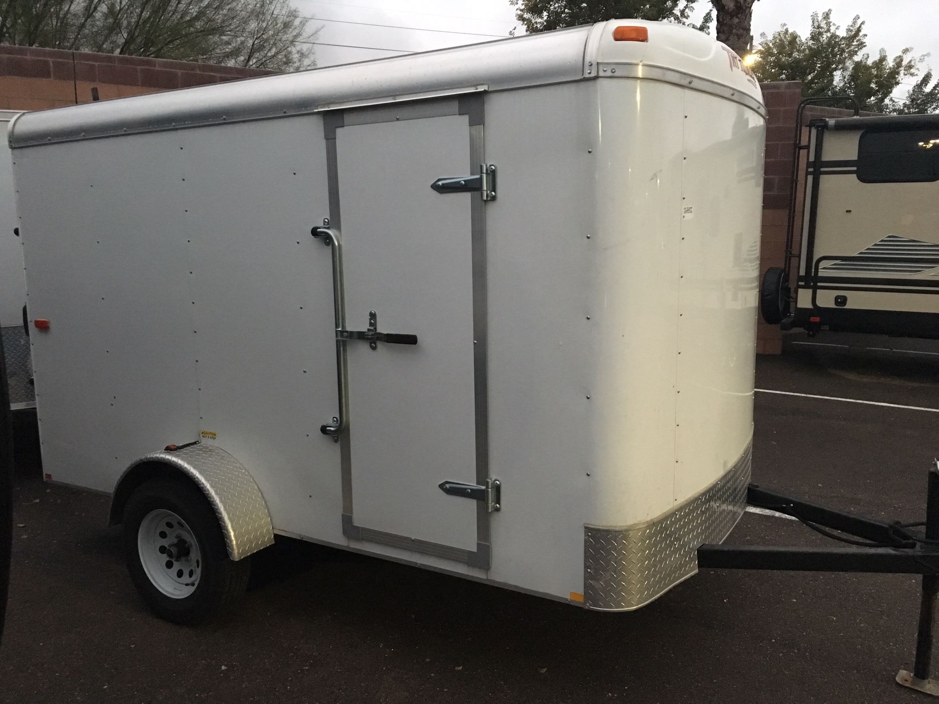 2015 TNT enclosed trailer with ramp door