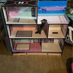 LOL Doll House 