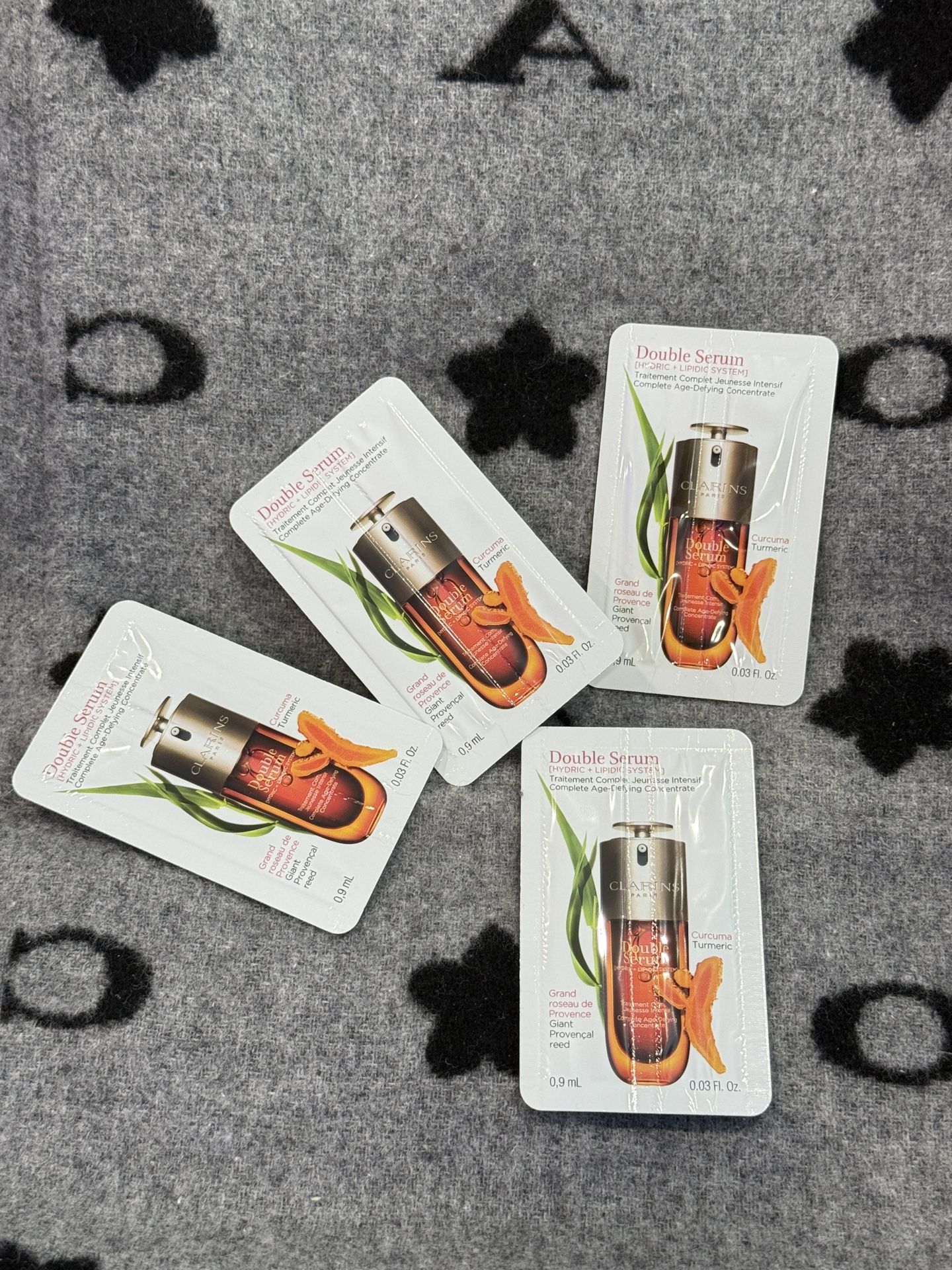 Clarins double serum sample 0.9ml*4