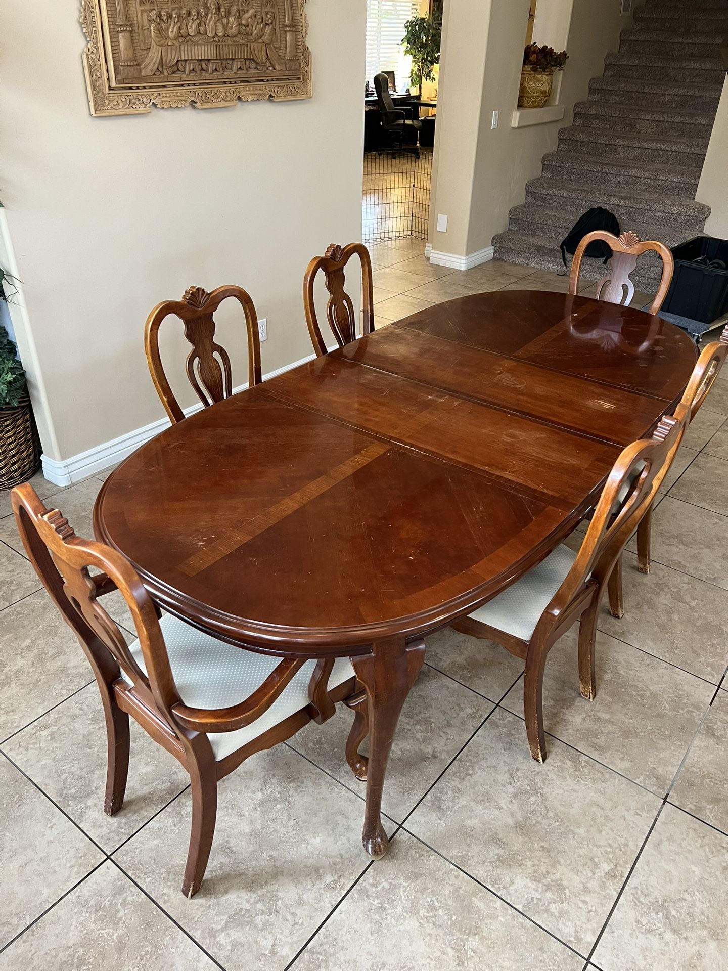 Cherrywood Dining Room Table And Chairs