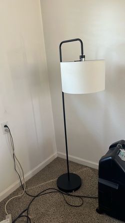 2 Floor lamps barely used