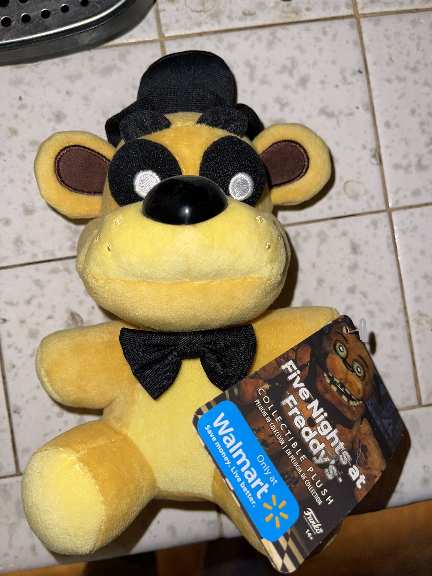 FNAF GOLDEN PLUSHIE WITH TAGS SUPER RARE COLLECTIBLE Sale in Pico Rivera, CA OfferUp