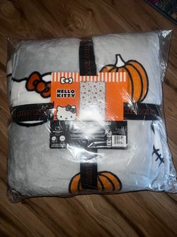 Halloween hello kitty blanket pumpkin