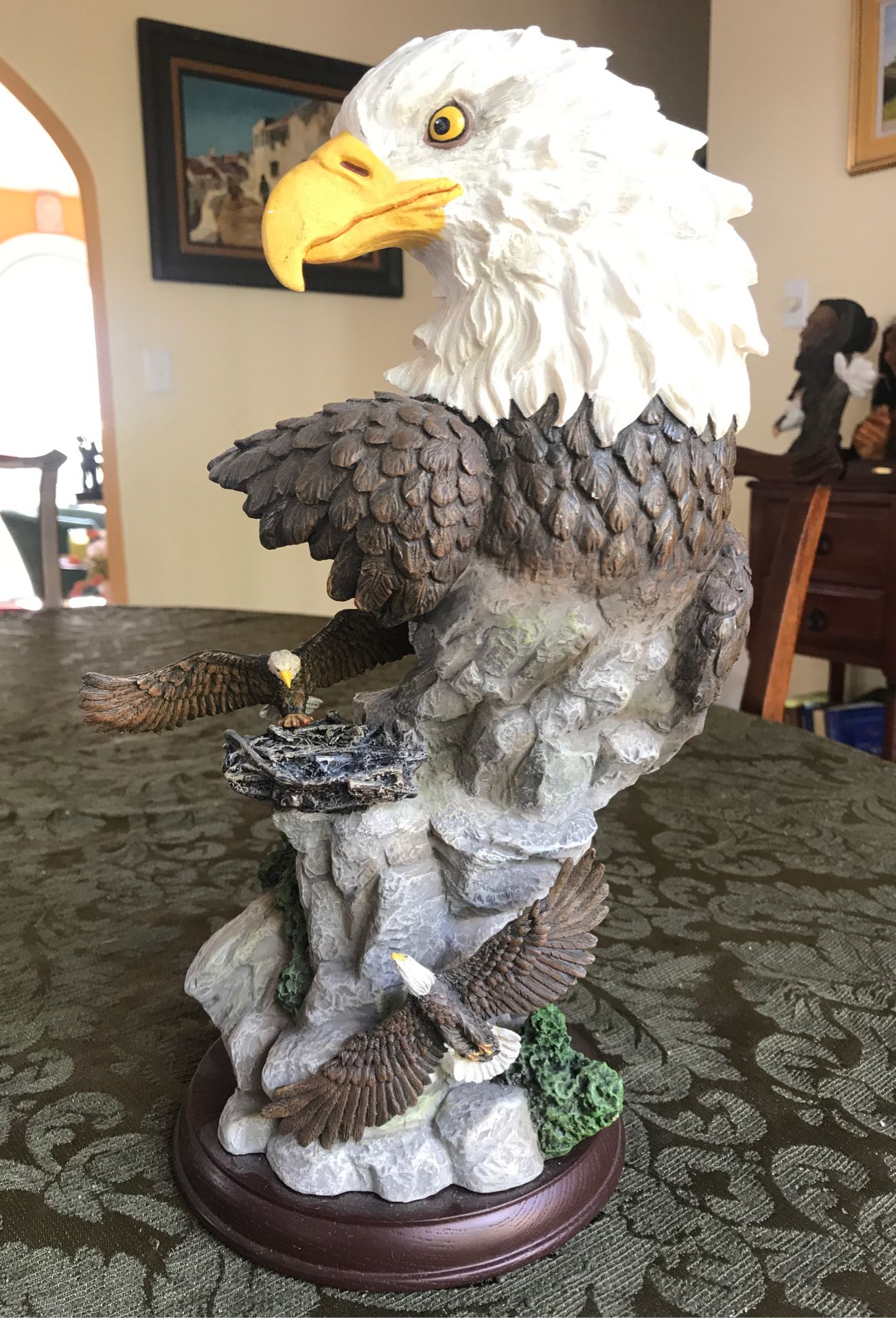 Eagle statue pride of the summit Limited edition number A1200