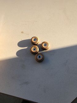 Skate board wheels