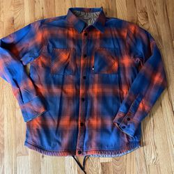 The North Face Men's Fort Point Reversible Flannel Jacket Men's M Great condition can deliver