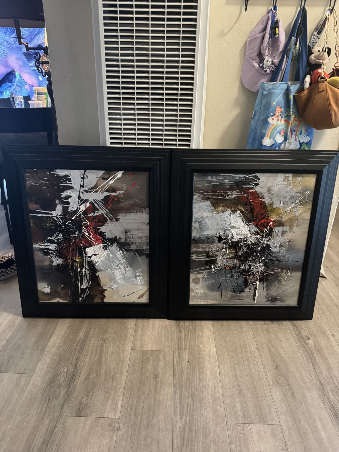 Set Of 2 Black Beautiful Frames 🖼️