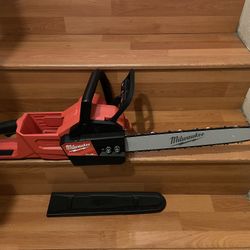 New Milwaukee M18  CHAINSAW 16”  FUEL (T211)