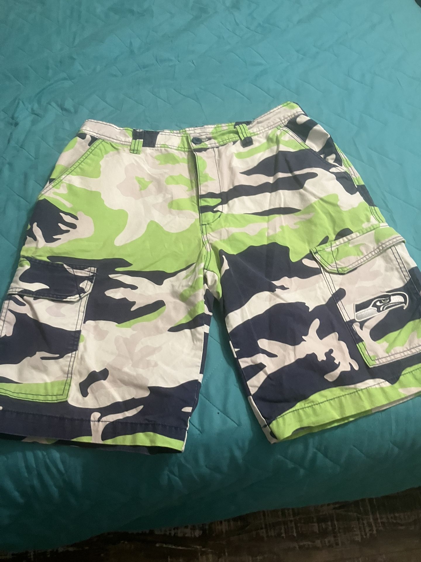 Seattle Seahawk Men’s Cargo Shorts