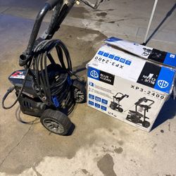 Power Washer Electric (Costco)  2400 Psi 
