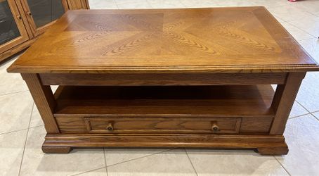 Solid Oak Living Room Set. 