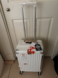 Joyway Carry-On Rolling Luggage BNWT