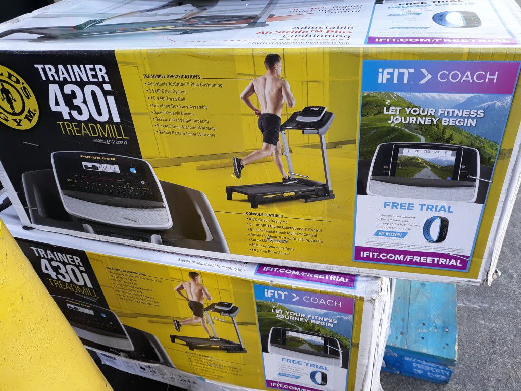 430i trainer treadmill smart brand new in the box