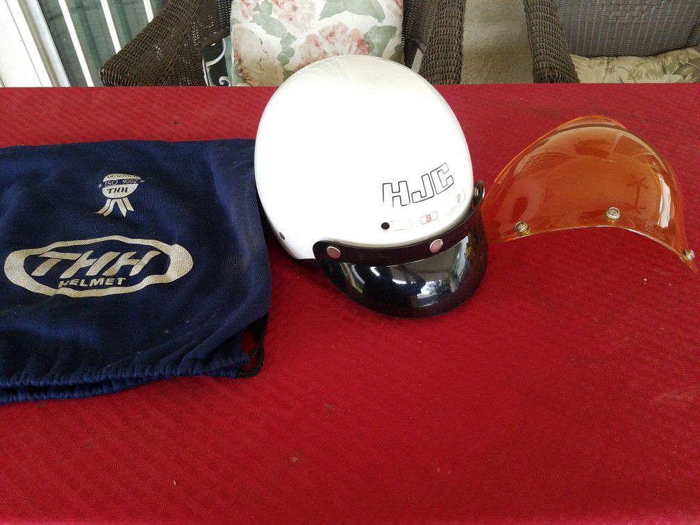 Hjc motorcycle helmet adult small