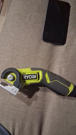 Ryobi cutting tool and battery