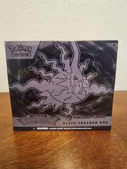 Pokemon Center Pitch Black Etb