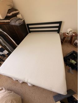 Zinus Queen bed barely used (guest room)