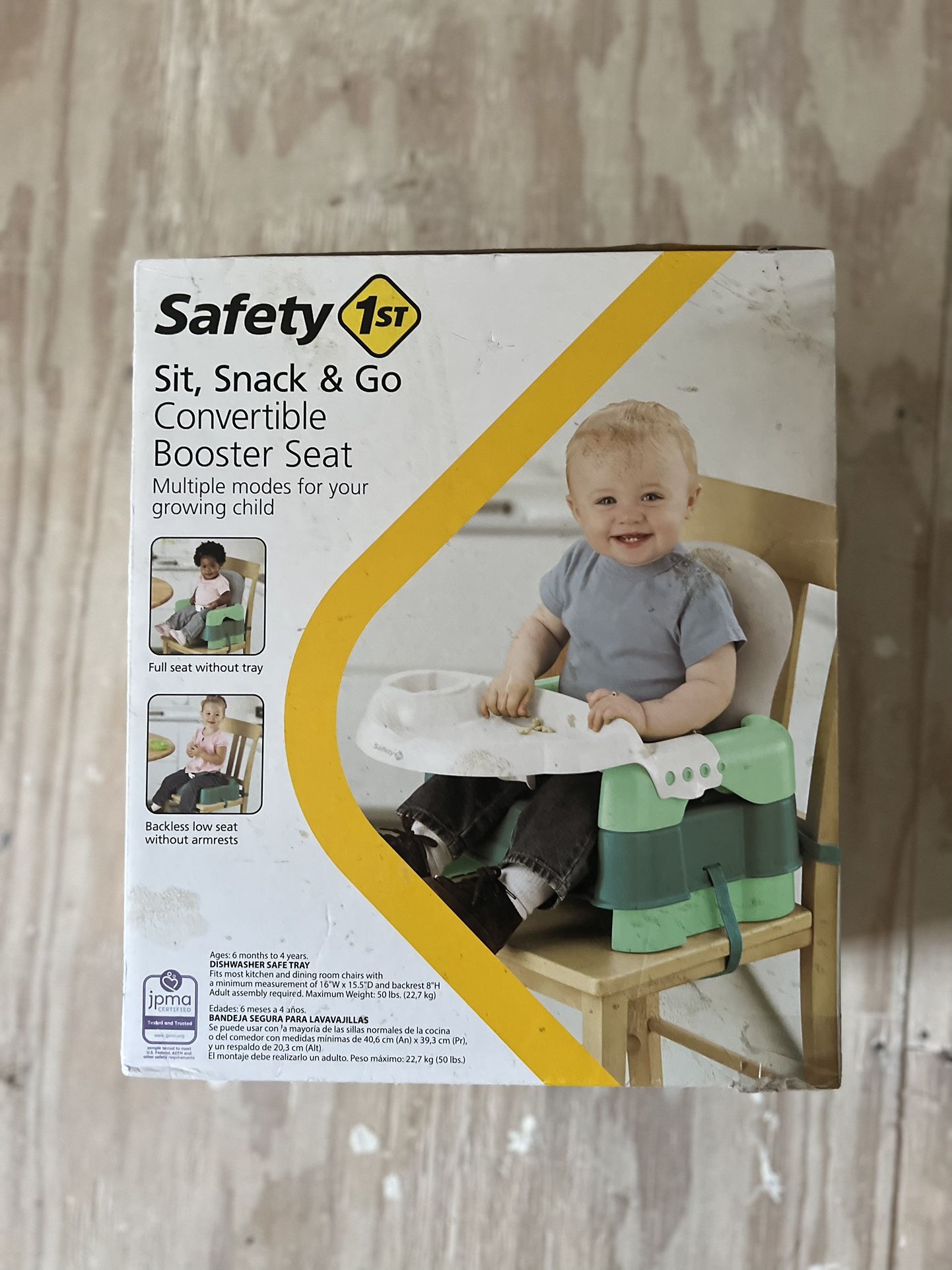 Safety 1st Deluxe Sit Snack and Go Convertible Booster Kids