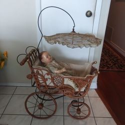 Antique Wicker Baby Doll Buggy
