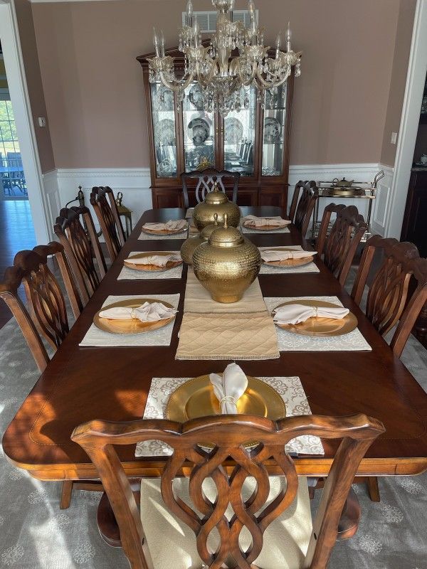 Hard Wood Dinning Room Set