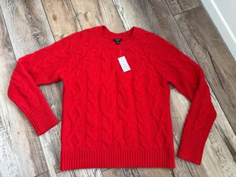 NEW Ann Taylor Cable Knit Lambs Wool Blend Sweater size M