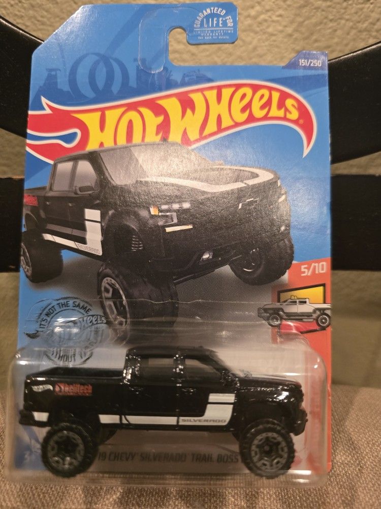 Hot wheels Silverado Trail Boss