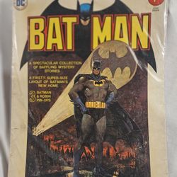 1976 BATMAN MEGA COMIC COLLECTORS EDITION 
