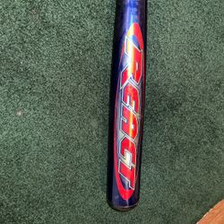 Easton React YOUTH Baseball Bat