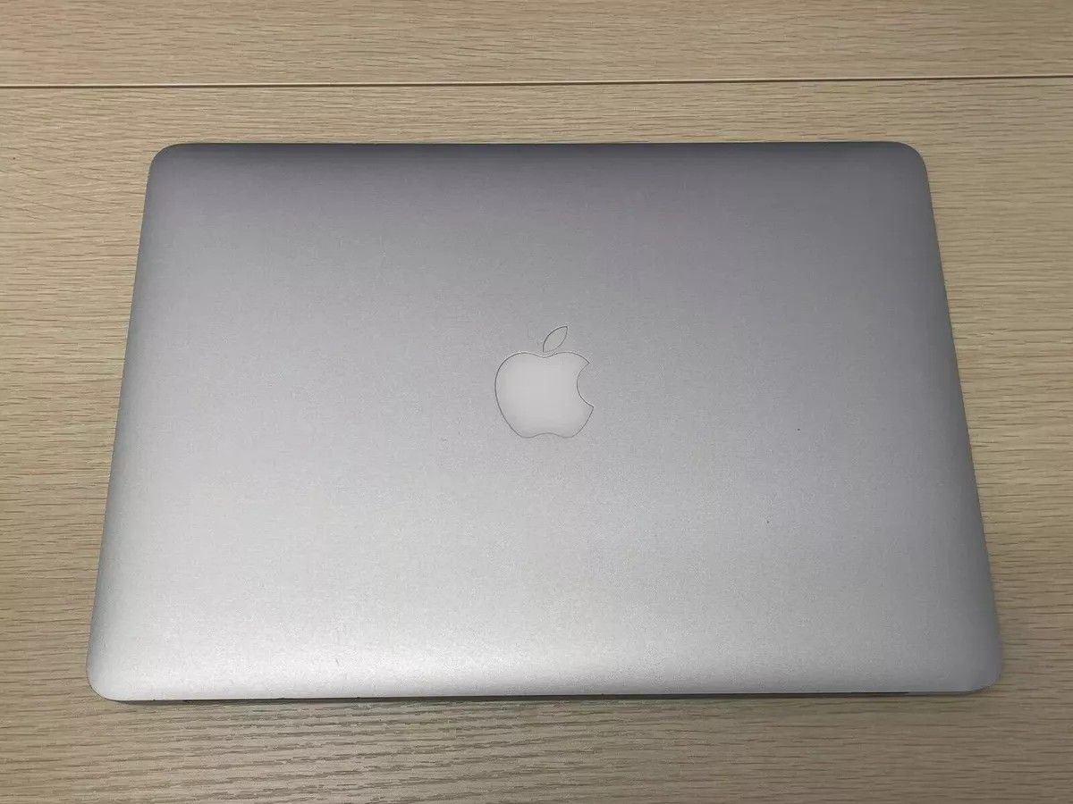 Apple Mac Book Air 13 2013 13.3 In
