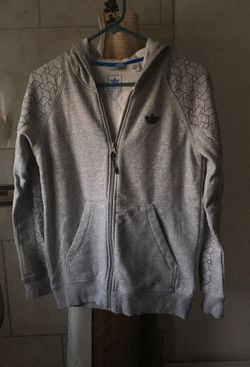 Adidas sweater