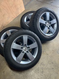 06-11 Honda wheels 16” NEW TIRES