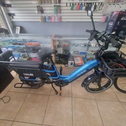 Electric bicycle $999 Heybike Hauler dual battery. 80 miles range. 25 mph, with accesories over $300, perfect for riding with passenger specially kids