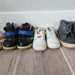 6-6.5 Kids Shoes 