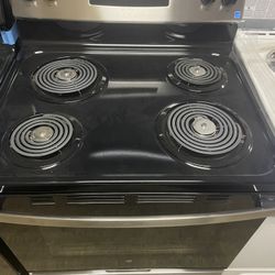 All Electric Stove 4 Burners