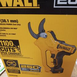 Dewalt Cordless Prunner